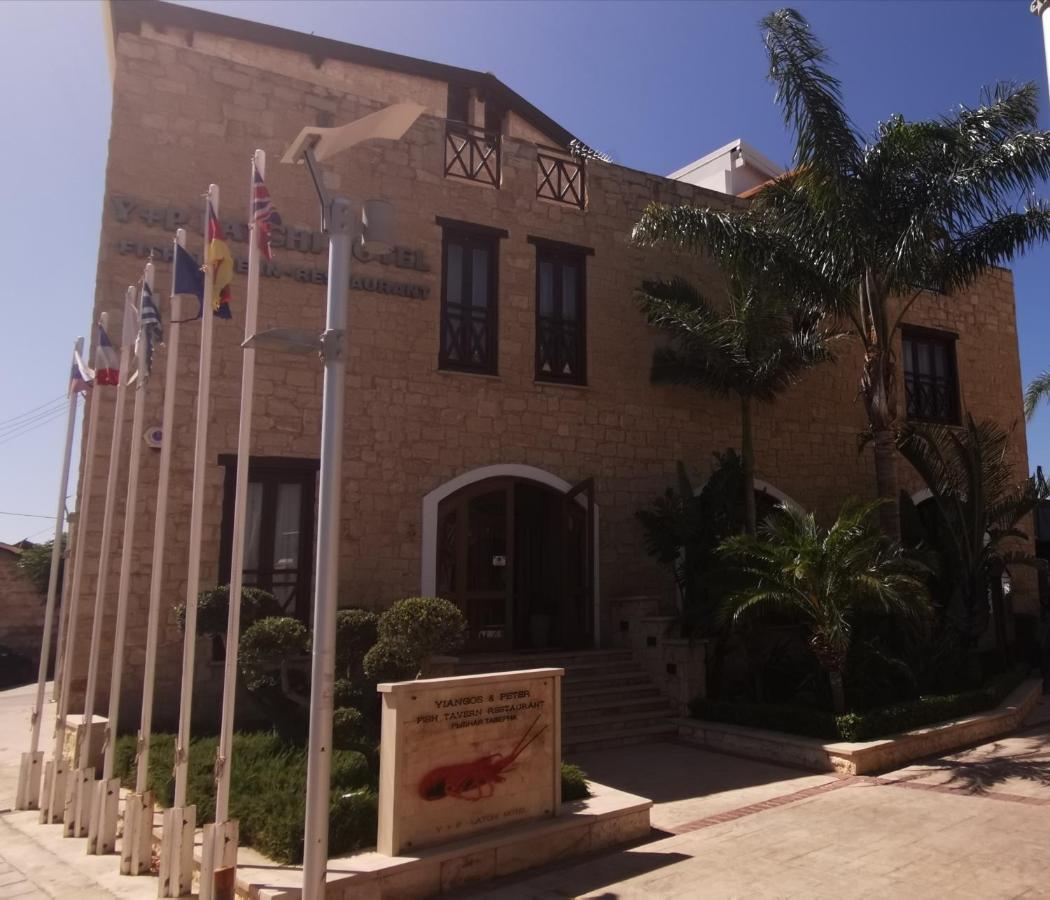Y & P Latchi Hotel 外观 照片