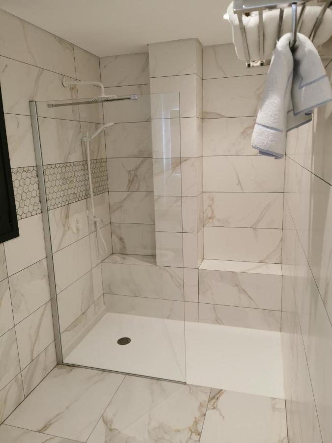 Y & P Latchi Hotel 外观 照片